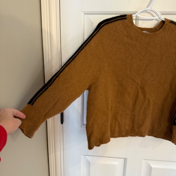 NEW Set Victorias Secret Luxury Butterscotch Cashmere Short Sweater 31202 - Picture 6 of 12